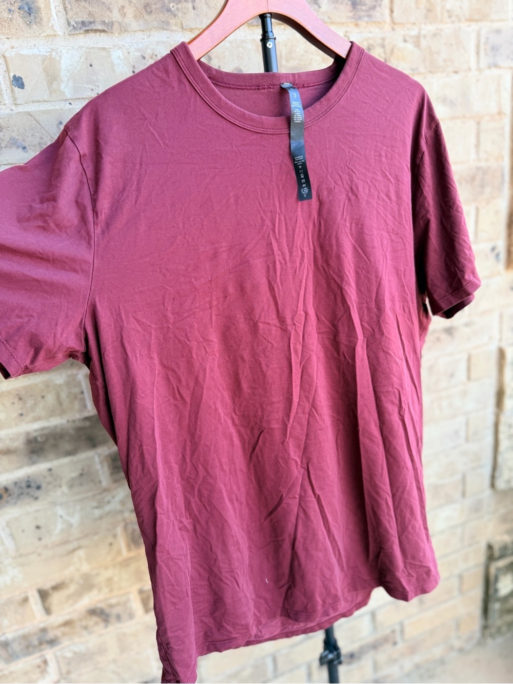 lululemon athletica Everyday Cotton Blend Relaxed T-Shirt - Ruby Magic Size XL - Picture 3 of 9
